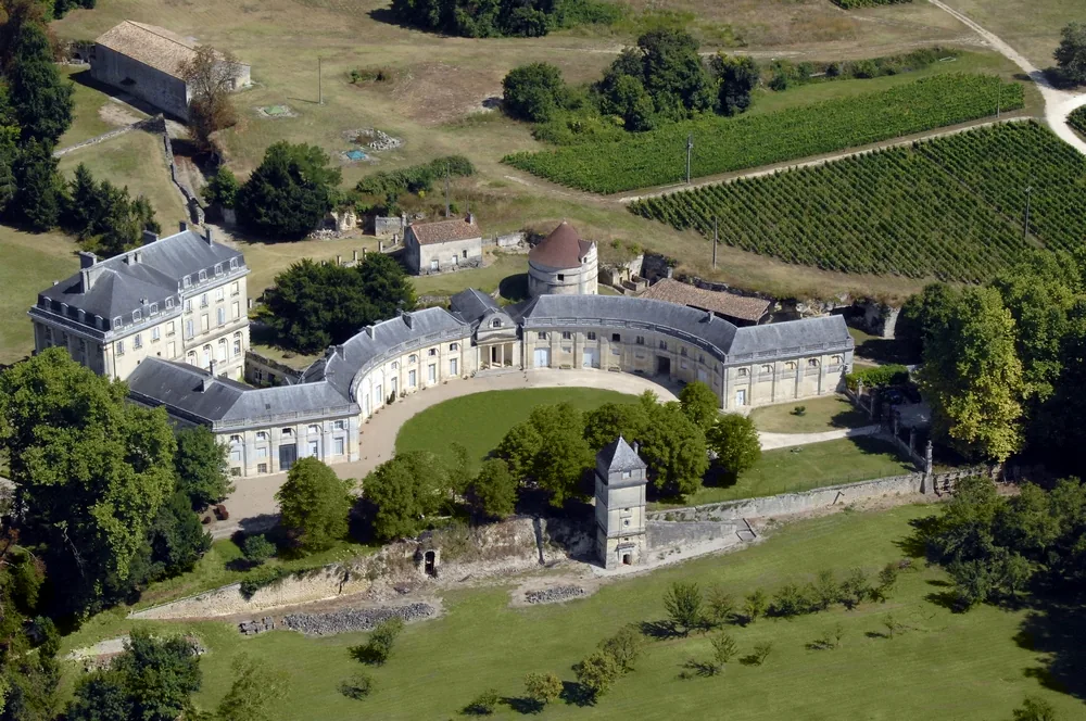 Château du Bouilh à Saint-André-de-Cubzac, Gironde (33)