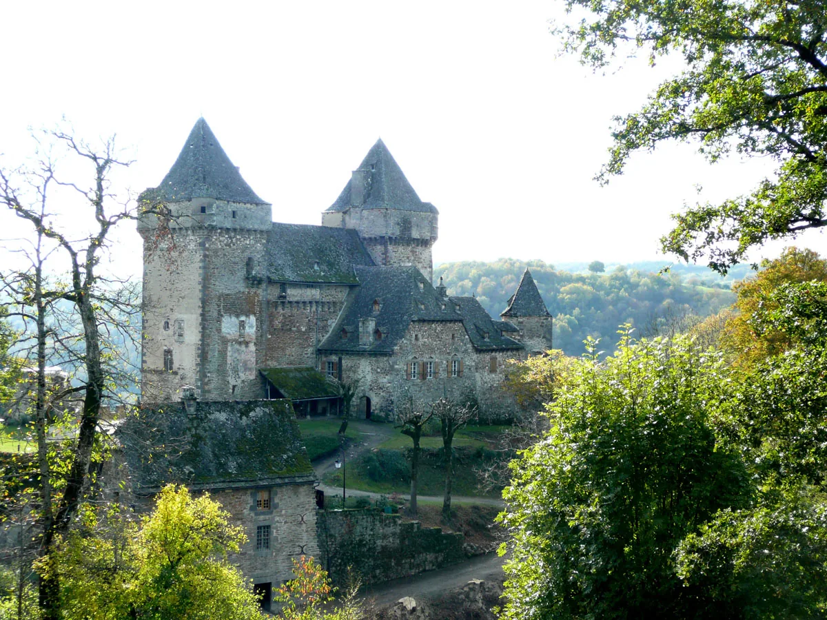 Château de Messilhac à Raulhac, Cantal (15)