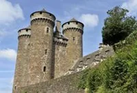 Château d'Anjony à Tournemire, Cantal (15)