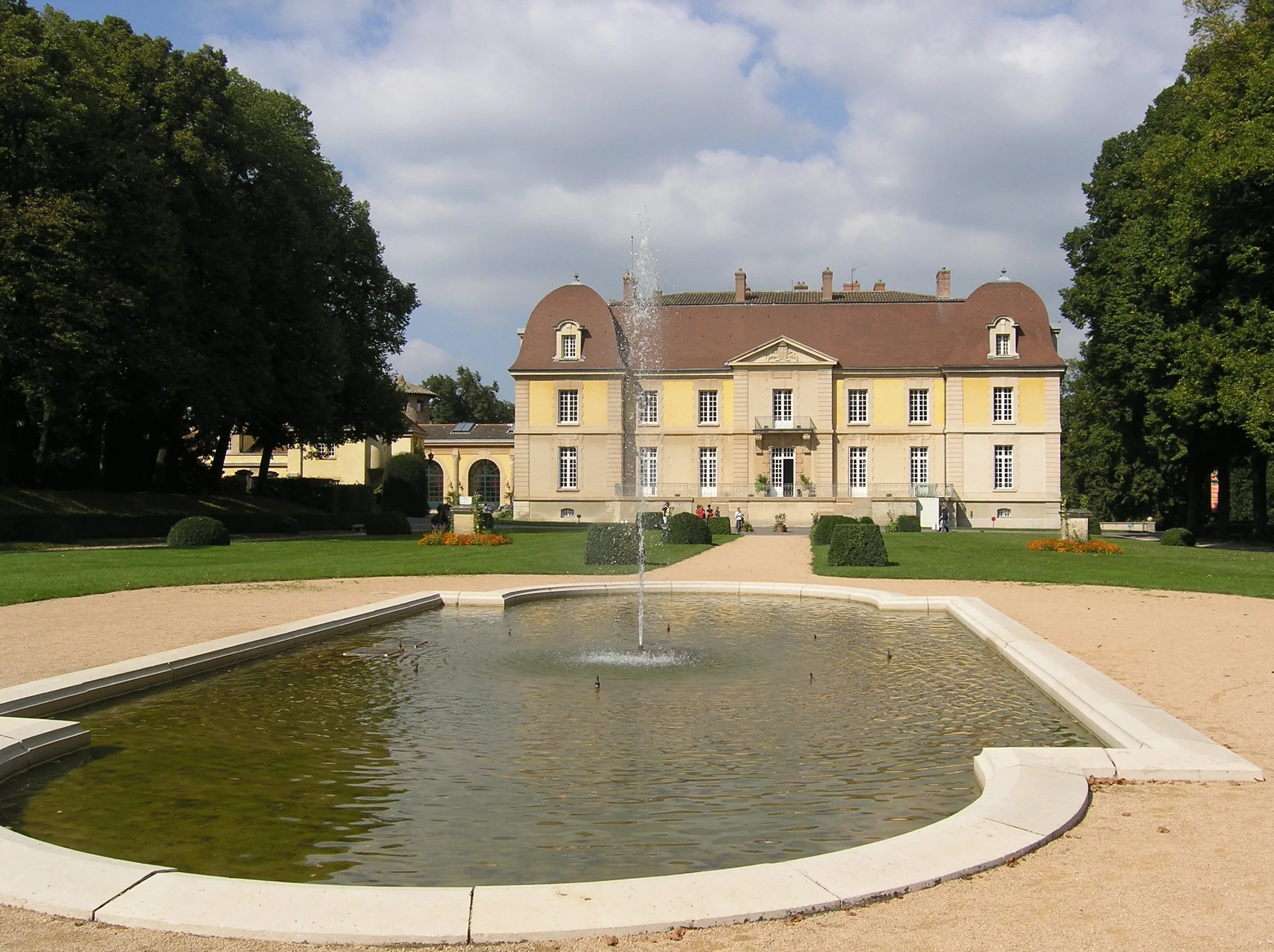 Château de Lacroix Laval à Marcy-l'Étoile, Rhône (69)