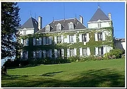 CHÂTEAU COUTEAU à Capian, Gironde (33)