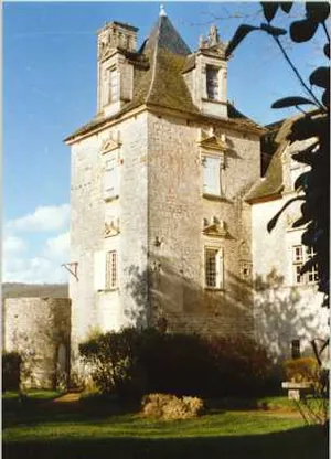 Château de Cenevières à Cénevières, Lot (46)