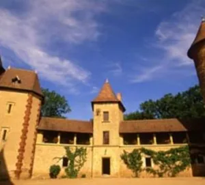 Château de Thoury à Saint-Pourçain-sur-Besbre, Allier (03)