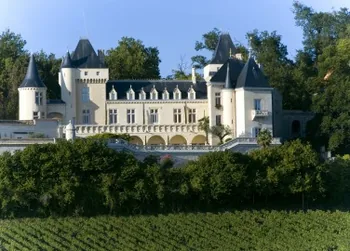 Château de la Rivière à La Rivière, Gironde (33)
