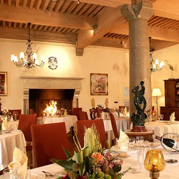 CHATEAU DES COMTES CHALLES à Challes-les-Eaux, Savoie (73)