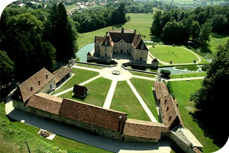 Château de Longpra à Saint-Geoire-en-Valdaine, Isère (38)
