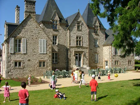 Château du Bourg à Ernée, Mayenne (53)