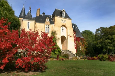 Château du Domaine de Pescheray à Le Breil-sur-Mérize, Sarthe (72)