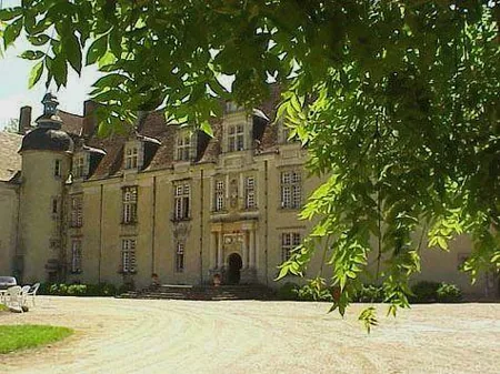 Chateau du Fraisse à Nouic, Haute-Vienne (87)