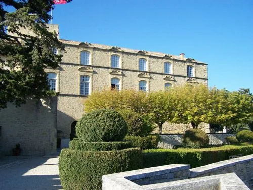 Château d'Ansouis à Ansouis, Vaucluse (84)