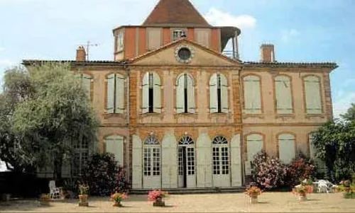 Château de Larra à Larra, Haute-Garonne (31)