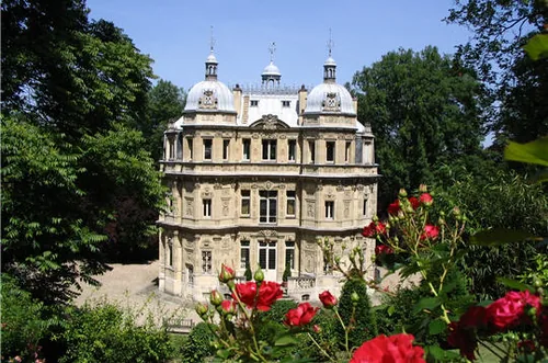 Château de Monte-Cristo à Le Port-Marly, Yvelines (78)