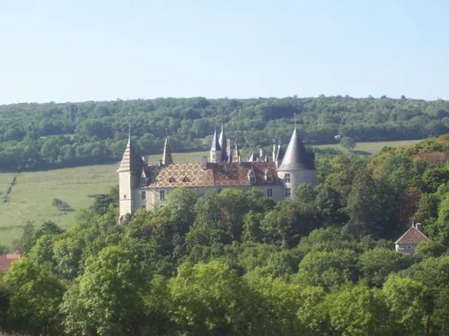 Château de La Rochepot à La Rochepot, Côte-d'Or (21)