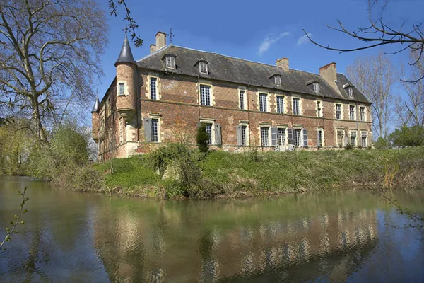 Château de Saint-Géran à Saint-Gérand-de-Vaux, Allier (03)