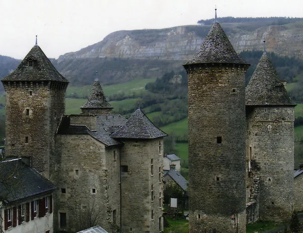 Château de Saint Saturnin de Tartaronne à La Canourgue, Lozère (48)