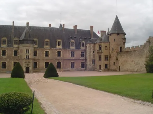 Château de la Palice à Lapalisse, Allier (03)
