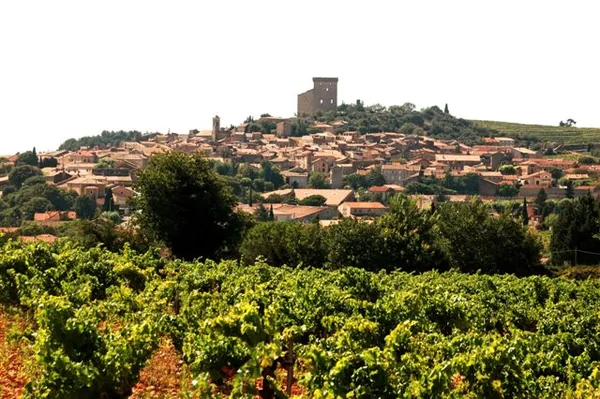 Château des Papes à Châteauneuf-du-Pape, Vaucluse (84)