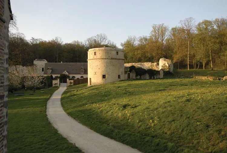 Château de Vallery à Vallery, Yonne (89)