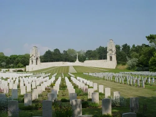 Cimetière Militaire d'Etaples à Étaples, Pas-de-Calais (62)