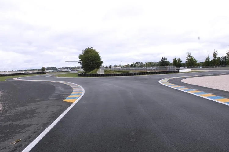 Le Mans Driver : école de Pilotage Auto et Moto à Le Mans, Sarthe (72)