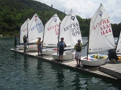 Club Nautique d'Esparron de Verdon à Esparron-de-Verdon, Alpes-de-Haute-Provence (04)