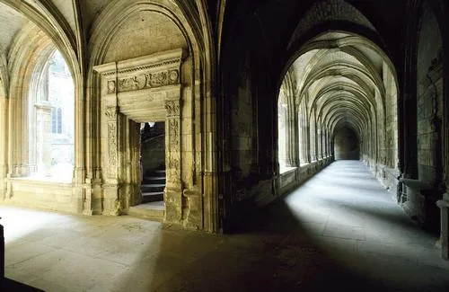 Cloître de la Psalette à Tours, Indre-et-Loire (37)