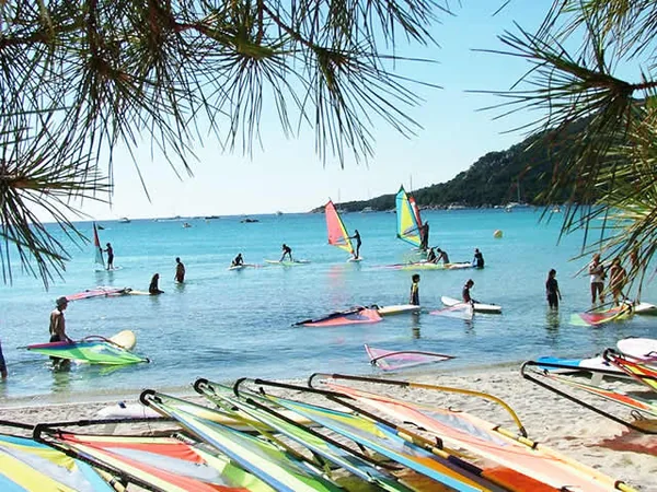 Club Nautique de Santa Giulia à Porto-Vecchio, Corse-du-Sud (2A)