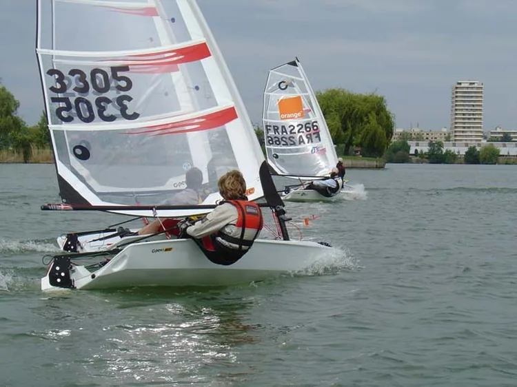 Club Nautique de Viry Châtillon à Viry-Châtillon, Essonne (91)