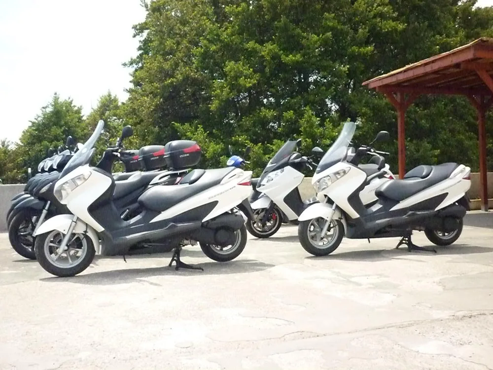 Corse Location Scooter à Santa-Lucia-di-Moriani, Haute-Corse (2B)
