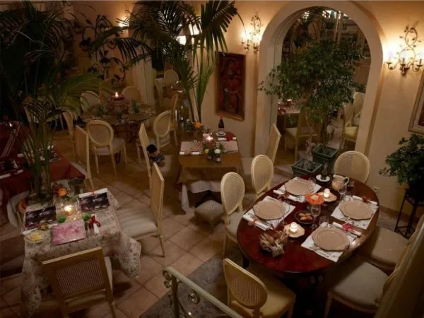 COMME CHEZ SOI à Cannes, Alpes-Maritimes (06)