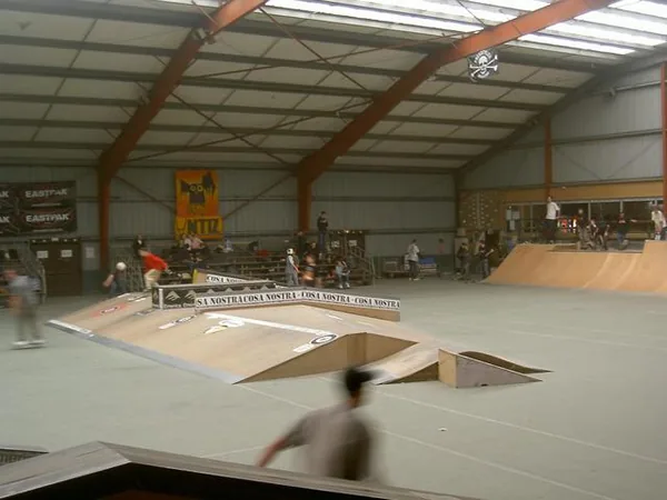 Cosanostra Skatepark à Chelles, Seine-et-Marne (77)