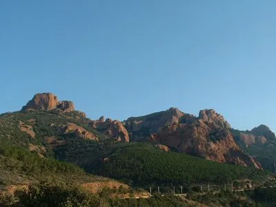 Découverte de l'Esterel à Saint-Raphaël, Var (83)