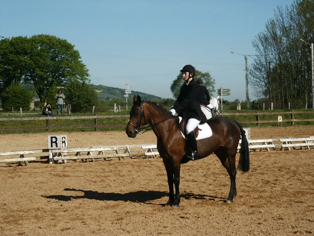 École Élémentaire d Équitation Jean Louis Pidolle à Novéant-sur-Moselle, Moselle (57)