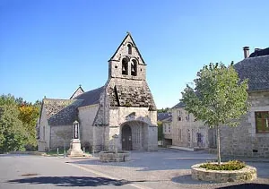 Eglise Saint-Pierre à Eyrein, Corrèze (19)