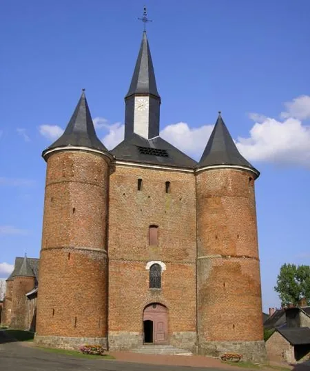 Église Fortifiée de Plomion à Plomion, Aisne (02)