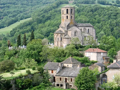 Église Romane Saint Martin à Plaisance, Aveyron (12)