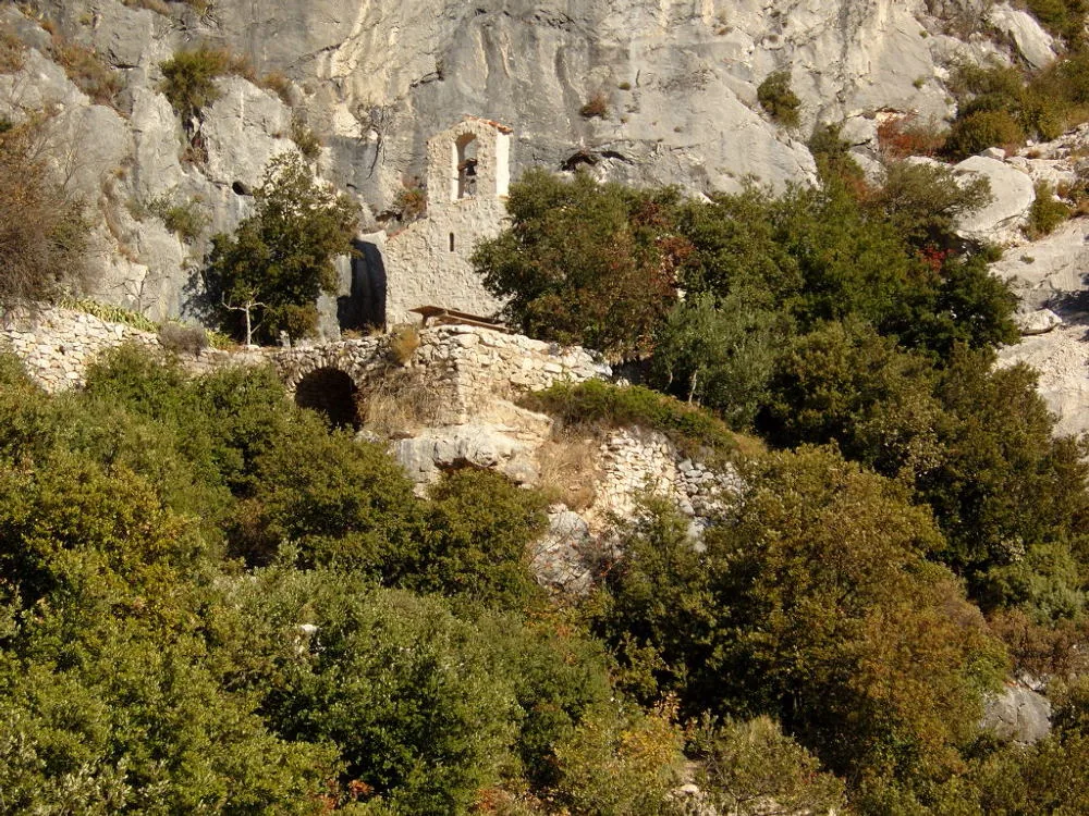 Ermitage de Saint Ser à Puyloubier, Bouches-du-Rhône (13)