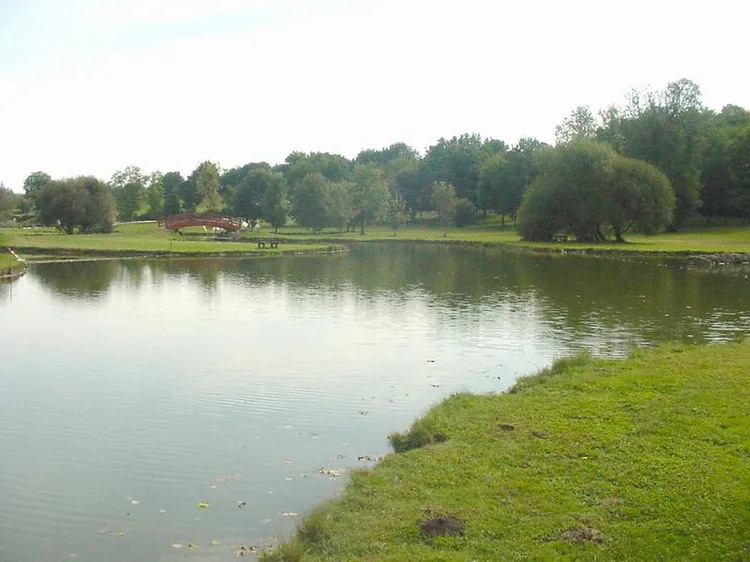 Etang de pêche Les Iles de Payré à Payré, Vienne (86)