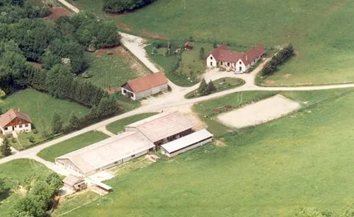 Ferme de Californie à Montrond, Jura (39)