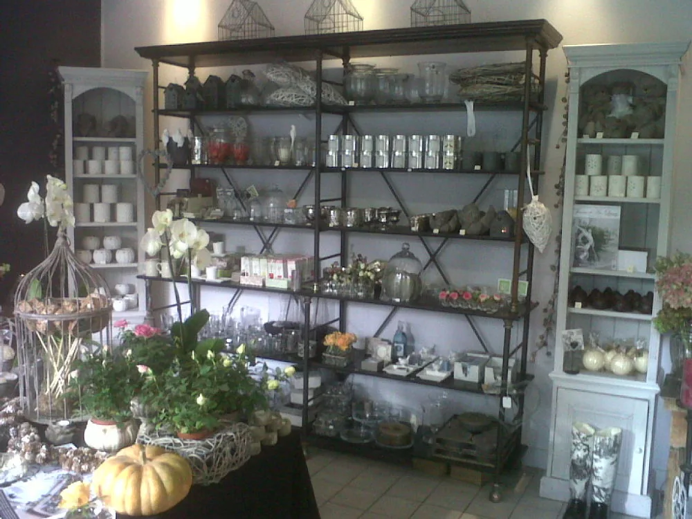 Flore et Compagnie à Jouy-en-Josas, Yvelines (78)