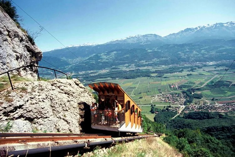 Funiculaire de Saint Hilaire du Touvet à Saint-Hilaire, Isère (38)