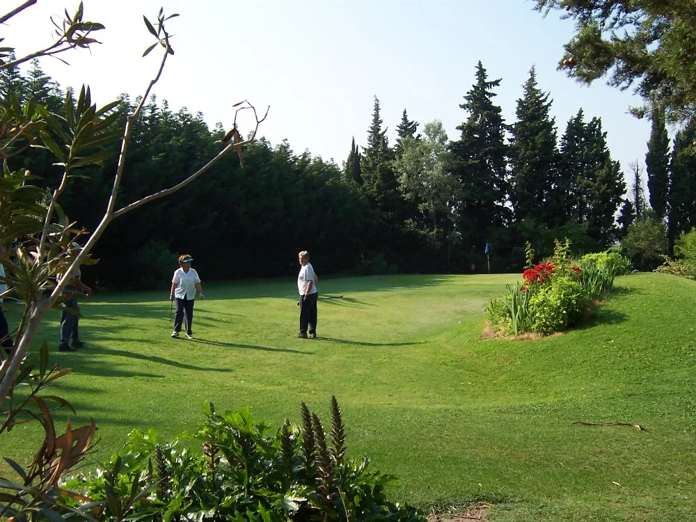 Golf Club Lou Compact à Barbentane, Bouches-du-Rhône (13)
