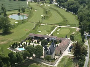 Golf du Chateau de la Vallade à Saint-Porchaire, Charente-Maritime (17)