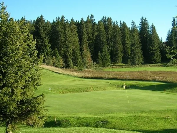 Golf du Mont Saint Jean à Les Rousses, Jura (39)
