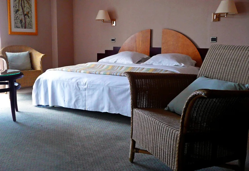 Grand Hotel à Poitiers, Vienne (86)