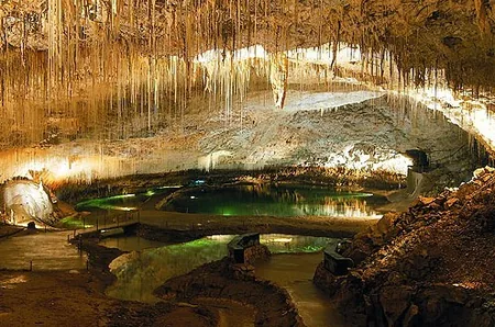 Grottes du Cornadore à Saint-Nectaire, Puy-de-Dôme (63)