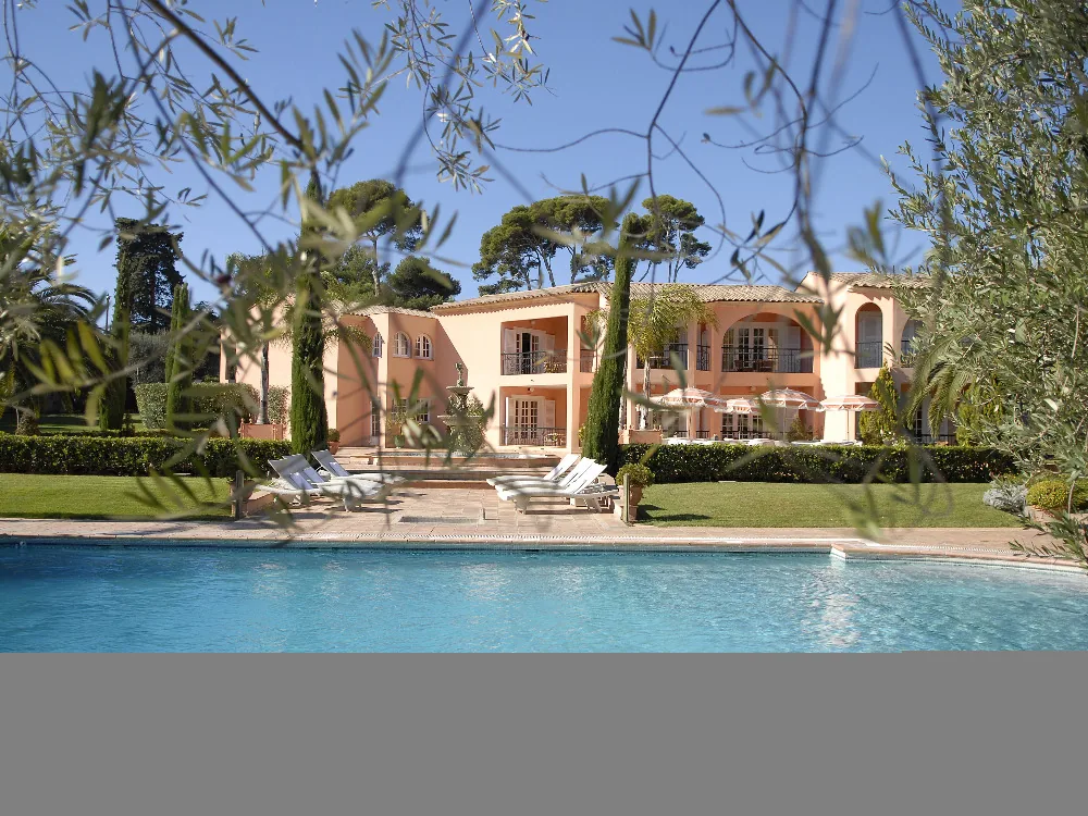 Hôtel Impérial Garoupe à Antibes, Alpes-Maritimes (06)
