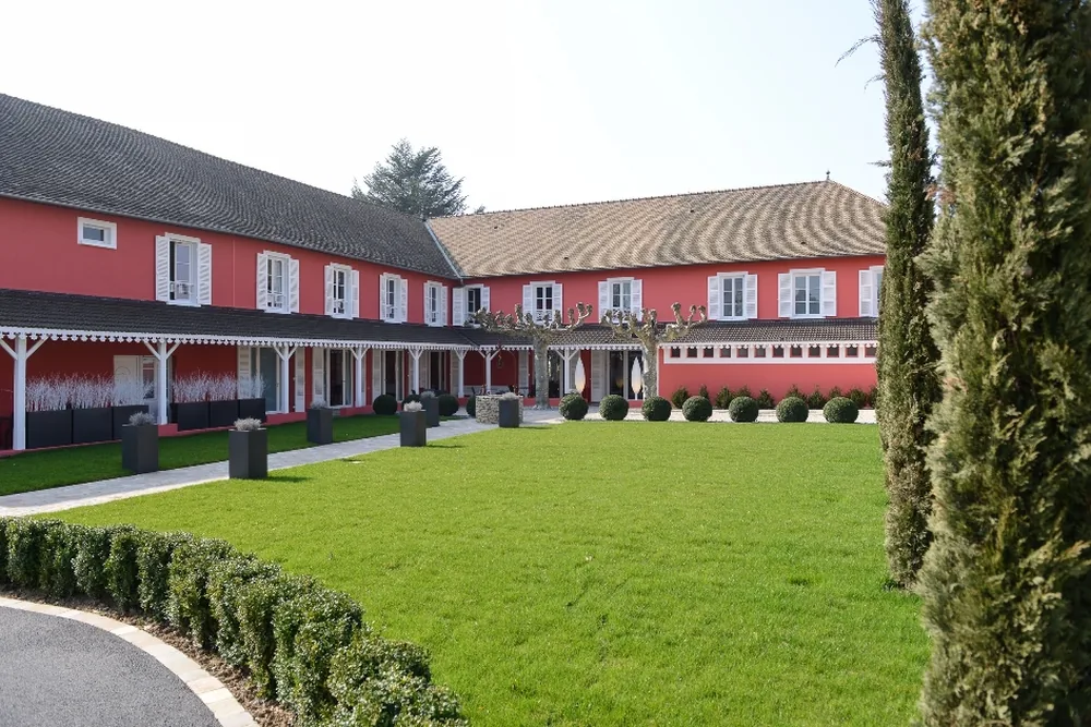 Hôtel Les Maritonnes Parc & Vignoble - Restaurant Rouge & Blanc à Romanèche-Thorins, Saône-et-Loire (71)