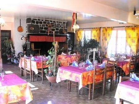 Hôtel Relais de la Forge à Saint-Martin-sous-Vigouroux, Cantal (15)
