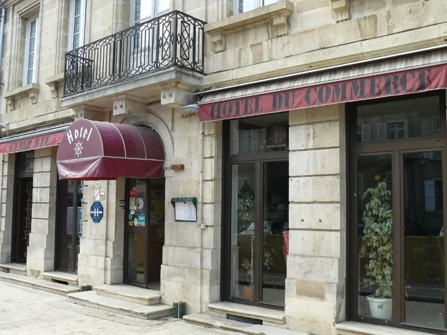 Hôtel du Commerce à Semur-en-Auxois, Côte-d'Or (21)
